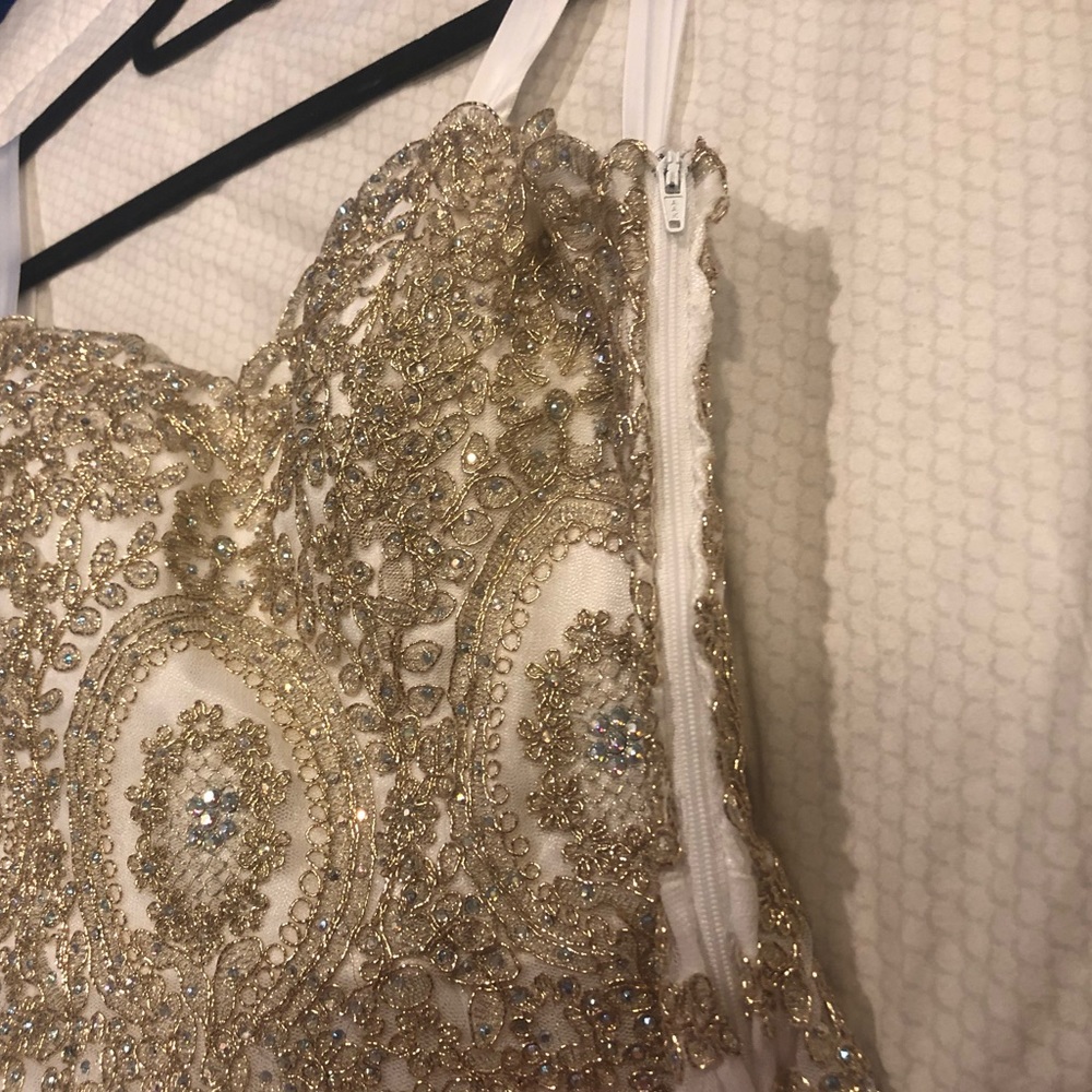Prom Dress - Picture 4 of 6